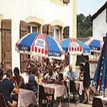 Du Cheval Blanc Hotel 3*